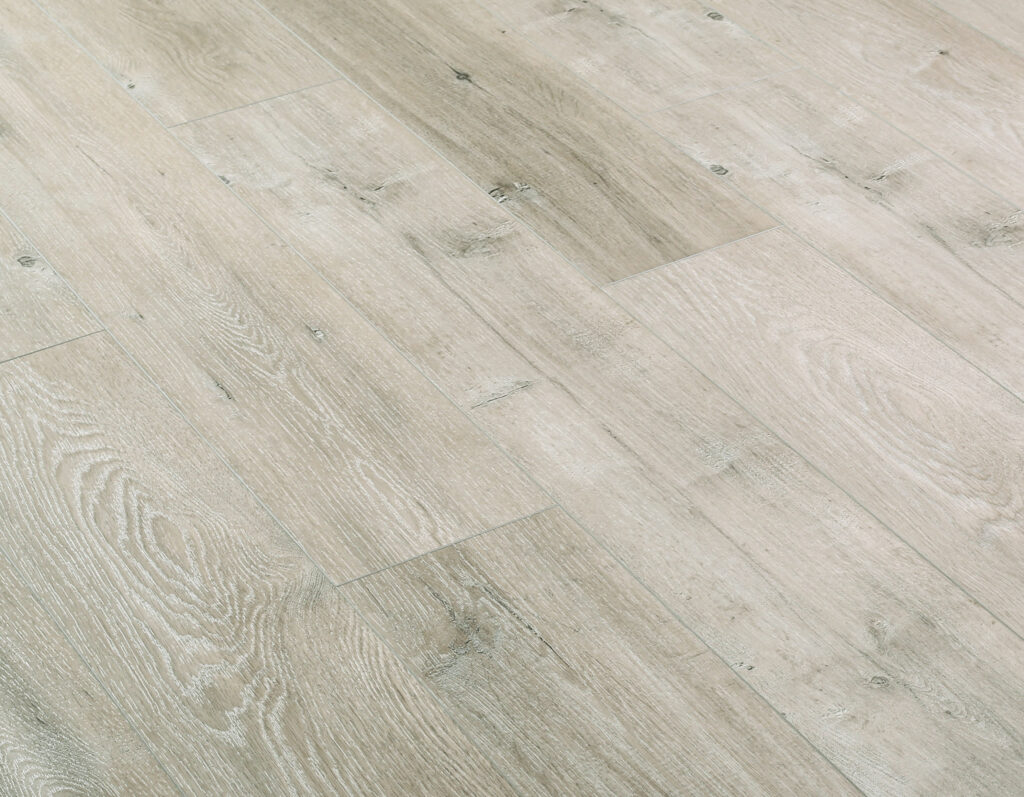 Horizen Flooring presents to you a picture of a quality 7" wide plank luxury vinyl SPC flooring. LW Flooring is widely reknowned for it's German adhesive and state of the art technology. Color Presented: Diamond Reef - Riverstone Collection.